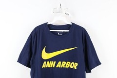 Nike Mens L Faded Spell Out Ann Arbor Big Swoosh University of Michigan T-Shirt