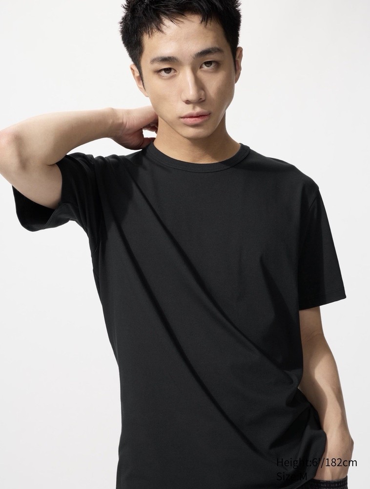 Uniqlo T Shirt Adult Size Medium Black U AIRism Crewneck Casual Essential Tee