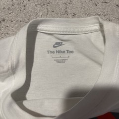 Nike Air The Nike Tee Men’s L White Short Sleeve Crew Graphic Logo Tee