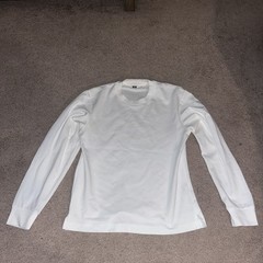 Uni Qlo White Long Sleeve