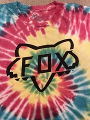 Fox Racing Men’s Medium Tie-Dye T-Shirt Graphic Motocross Tee Rainbow
