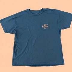 Salt Life Skull and Poles Short Sleeve Pocket Tee