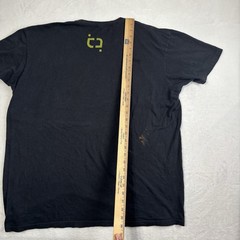 tmls Too Many Loose Strings Black Graphic SS Shirt Men’s 2XL Distressed