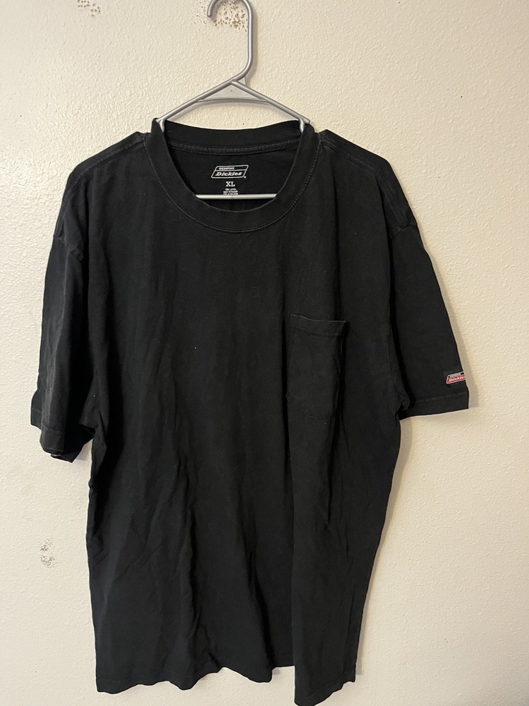 Dickies’ Cotton Solid Men’s T-Shirt Short Sleeve, Size XL Pocket Black