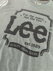 Lee T Shirt Men’s Logo Denim Jeans Large L Blue -NWT New
