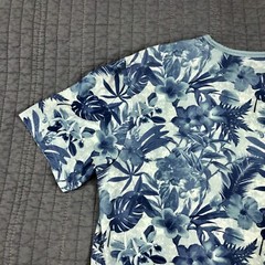 Fresh Brand Shirt Men Medium Blue Hawaiian Tropical Floral Beach Surf Cotton Tee