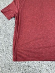 Tommy Bahama Soft Knit T Shirt Poly Blend Suede Plush Tee Size Small Red