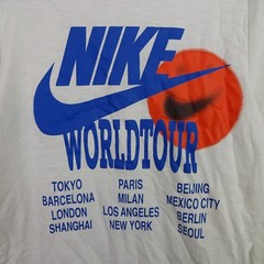 Nike Sportswear World Tour Shirt Mens Medium Crew White Long Glow In Dark Sleeve