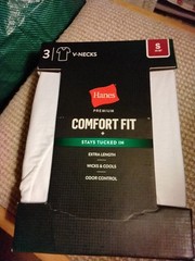 Hanes Men’s V neck T-shirt 3 pack White MENS SIZE SMALL COMFORT FIT NWT