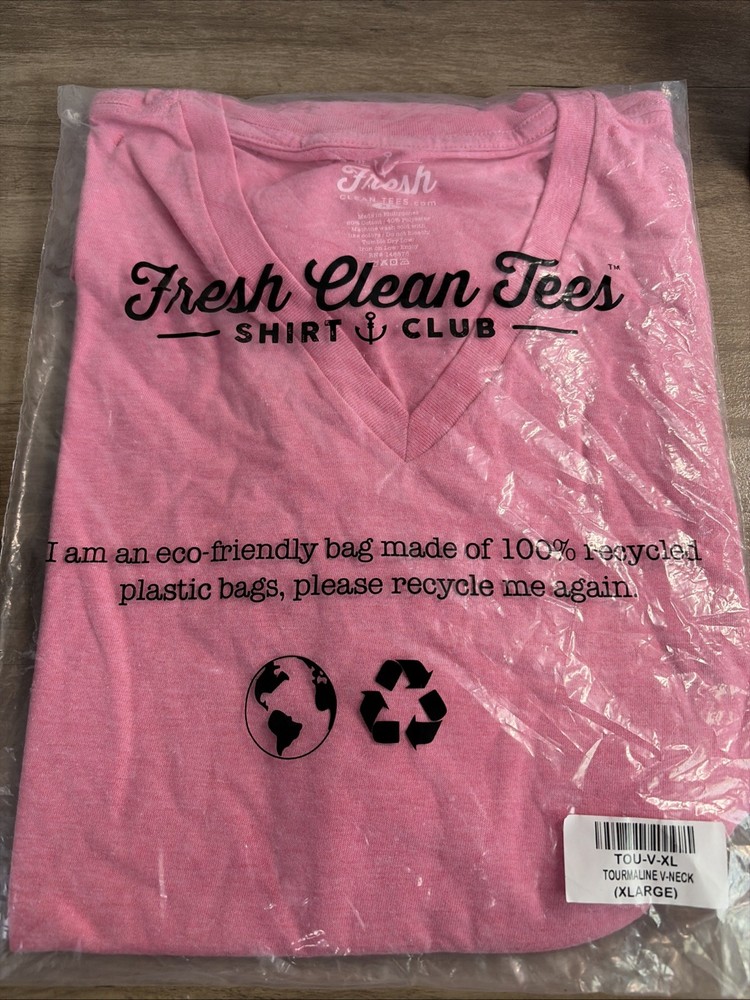 FRESH CLEAN TEES Pink SHORT SLEEVE V NECK MEN’S TEE Size XL