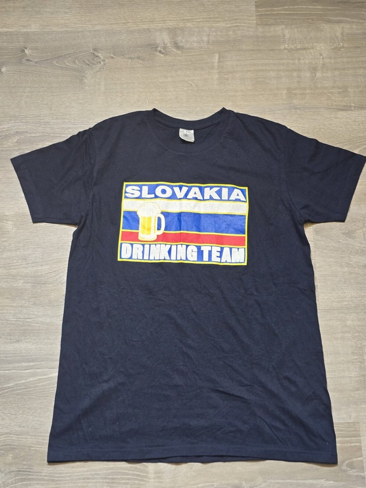 B & C Collection Slovakia Drinking Team T-shirt Size Large
