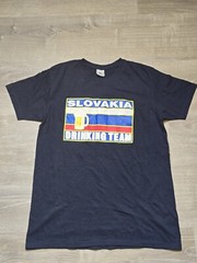 B & C Collection Slovakia Drinking Team T-shirt Size Large