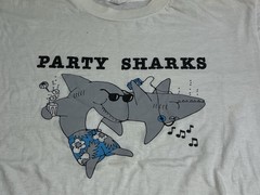 Vintage Party Sharks Cartoon T-Shirt 90s Beach Novelty Single Stitch XL