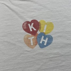 Kith T-Shirt Mens Medium White Hearts Art Logo Long Sleeve New York City Skater