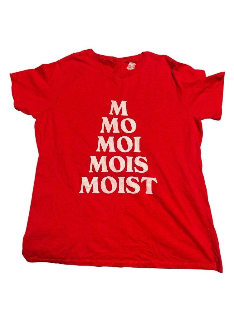 Tshirt Red “Moist” XL Unisex Humorous Sarcastic Apparel Novelty Tshirt