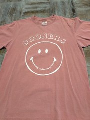 Shakawear Men’s Sooners Spreading Smiles Size Medium/Large Muted Pink Cotton