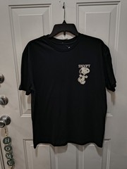 Peanuts Unisex Adults M Black Crew Neck Short Sleeve Graphic T-Shirt Snoopy