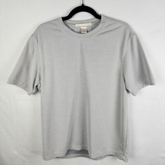 Perry Ellis Thick Short Sleeved Gray Top Size Medium