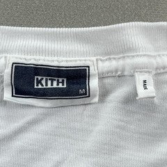 Kith T-Shirt Mens Medium White Hearts Art Logo Long Sleeve New York City Skater