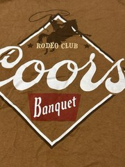 Tee Luv Men’s Size M T-Shirt Coors Banquet Team Rodeo Tan