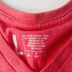 Cabela’s Red Graphic Logo Print T-Shirt V-Neck Short Sleeve Cotton Knit L