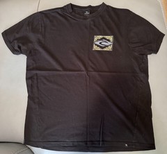 Rip Curl Inceptions t-shirt features a colorful graphic print black L ss crew