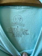 Buc-ees Gas Station At The Beach Florida Blue Neon T-shirt Adult Small