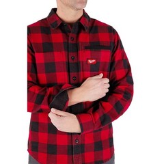 Milwaukee Men’s Large Red GRIDIRON Flannel Shirt