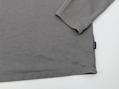 Patagonia Long Sleeve Logo T-Shirt Mens L Graphic Gray Organic Cotton