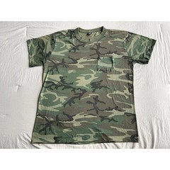 Vintage 80’s Ace Sportswear Camo Pocket Tee Super Thin XL USA