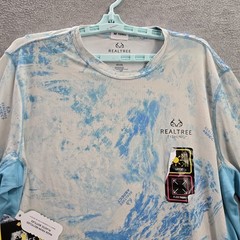 Realtree Men Shirt L Blue Geometric Gulf Stream Performance Fishing NWT