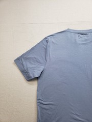 Old Navy Active Men Shirt L Light Blue Crew Neck Flat Front Pullover Casual Tee