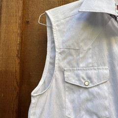 Patroncito Shirt Small White Sleeveless Textured Brocade Fabric Snap Button Dow
