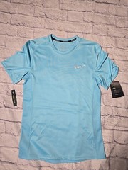 Nike Men Dri-FIT Miller Mesh Top Tee Shirt Polyester AT3951-496 Blue NWT Size S