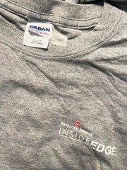 BENJAMIN MOORE Paint Store T-shirt Large Inside Edge Gildan Heavy Cotton Blend