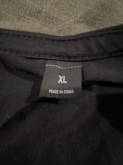 NWOT Cuts AO Men’s XL Long Sleeve Crew Curve-Hem Black Tee- $64 Retail!