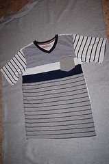 Mens S/S Tee Shirt WHITE NAVY BLUE GRAY STRIPED V-NECK Rear Side White S 34-36
