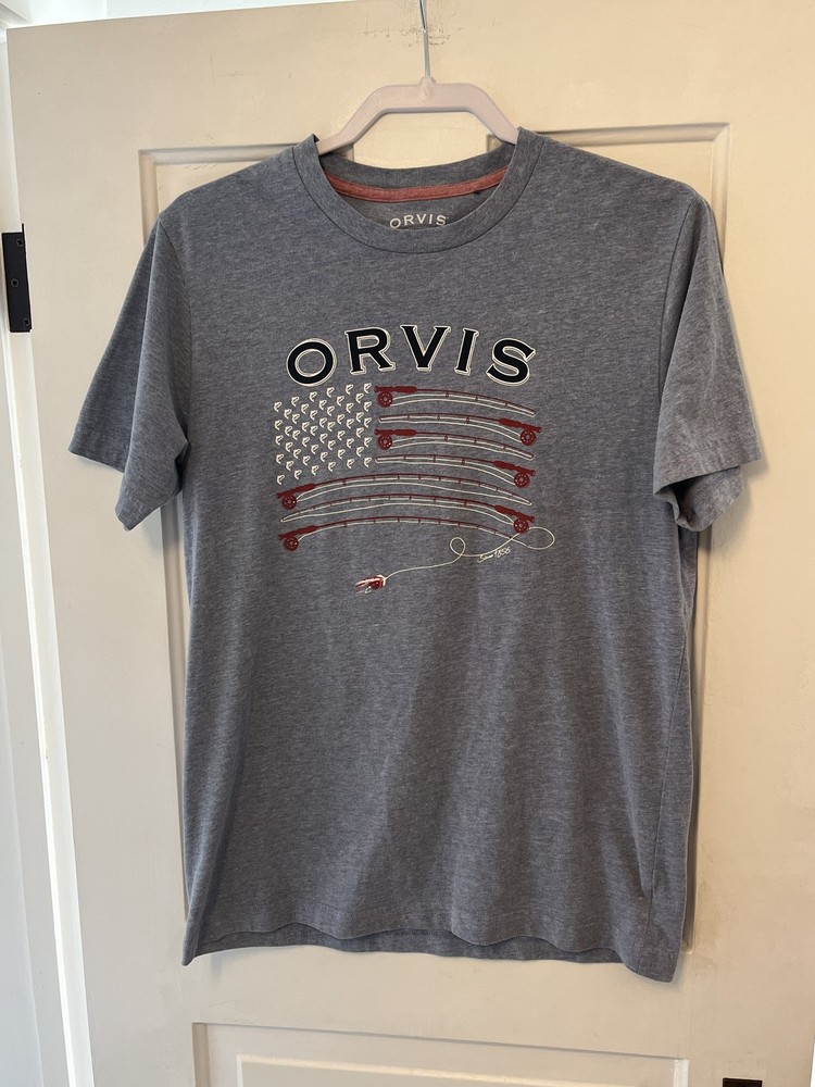 Orvis Shirt Mens Medium Gray Fly Fishing American Flag Graphic Tee Outdoors