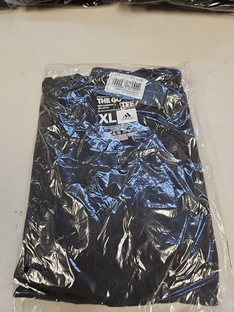 Adidas men’s workout the go to tee shirt Black 100% Cotton New Xl