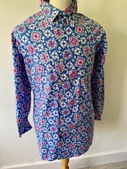 VTG mens 80’s LOTUS BLUE RETRO PATTERN LOOSE FIT LONG SLEEVED SHIRT 42″