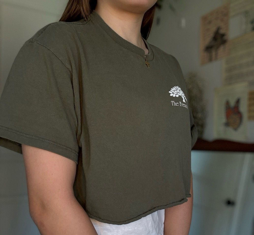 Cropped Graphic T-Shirt Olive Green Delta large cotton casual fall spring summer