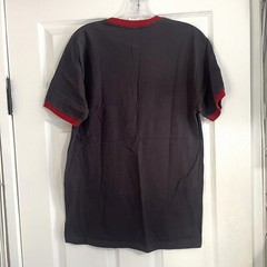 Vintage Lucky Brand T Shirt Knit Wear Gray And Red Royalty Short Sleeve Men’s XS