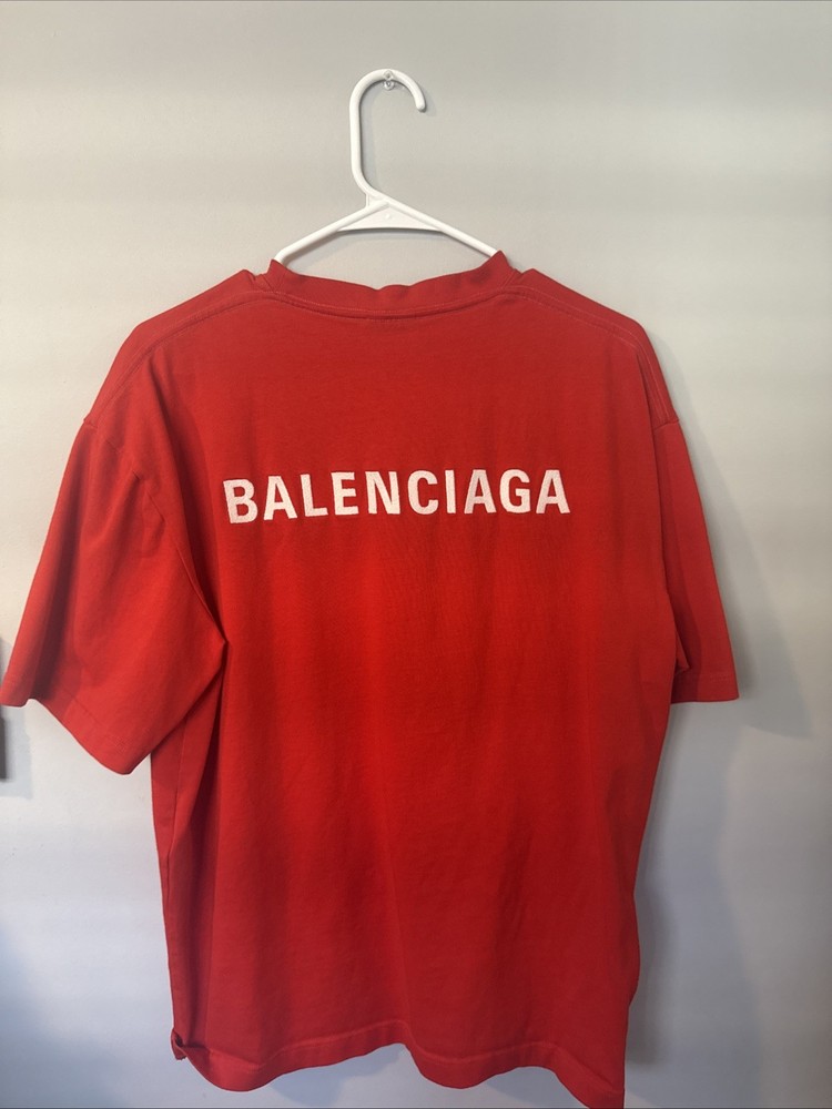 Balenciaga Men’s Short Sleeve T-Shirt Size Medium True To Size Great Condition!