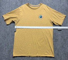 Patagonia Yellow T-Shirt Men’s Large Short Sleeve Graphic Logo Tee