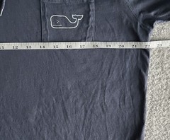 Vineyard Vines Hooded Shirt Men’s Sz Medium Blue Pocket Whale Logo Pullover