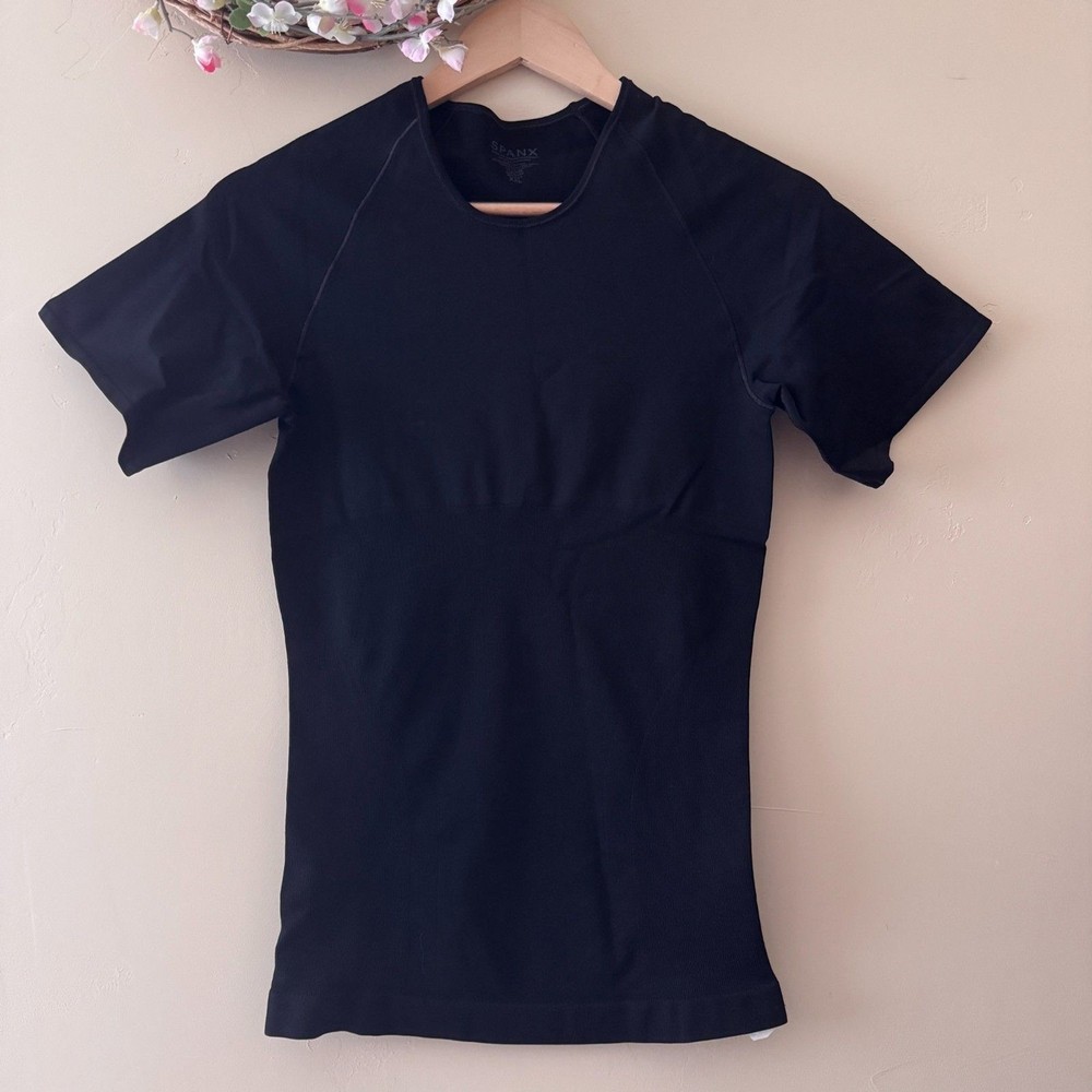 SPANX Men’s Zoned Performance Black Crew Neck Under Shirt size XXL (50-52) NWOT