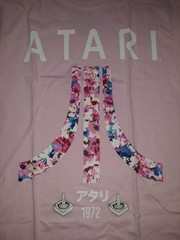 Atari Pink Shirt with Floral Design Retro Look Shirt Men’s SMALL NEW