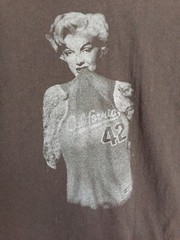 Marilyn Monroe Weiv Gear Short Sleeve T-Shirt Men’s Size Medium