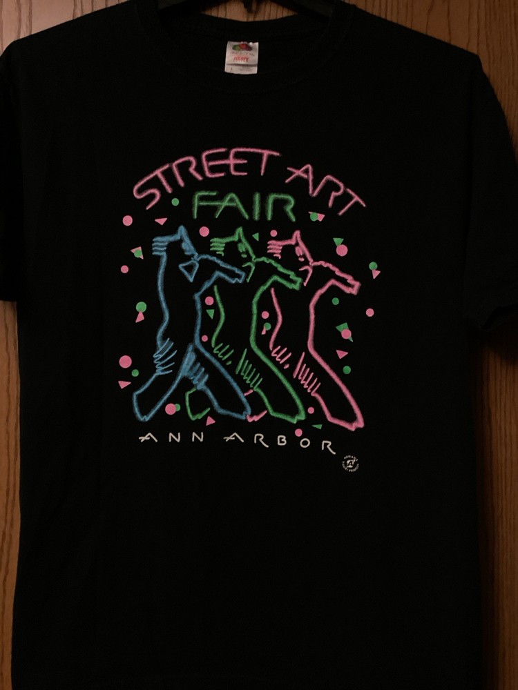 Ann Arbor (Mich) – Street Art Fair – Black Shirt With Graphic Neon Lettering – L