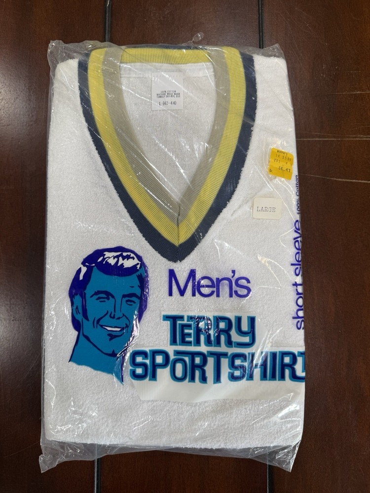 New in Package Vintage 1970s Men’s Terry V-Neck Short Sleeve Size L